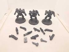 Warhammer 40k Tau Set of Crisis Suits Primed Black