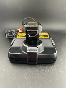 Dewalt Screw Gun DCF680 With Battery and Charger - Photo 3