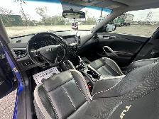 2014 Hyundai Veloster - Photo 25