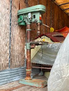 King Universal drilling Machine - Photo 2