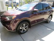 2018 Toyota RAV4 XLE /AWD Mint Condition