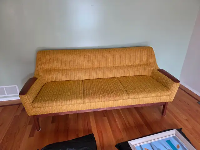 Vintage couch