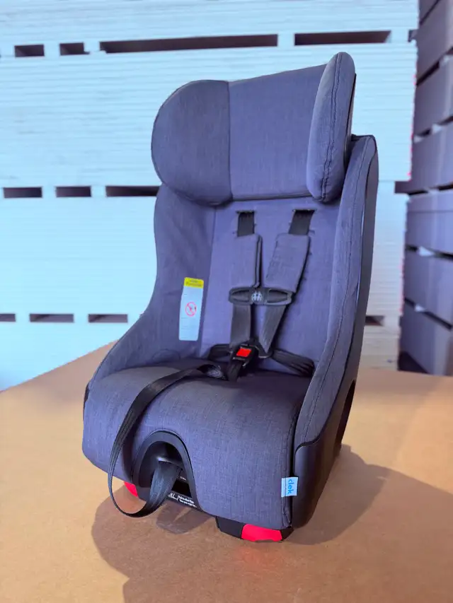 Clek foonf convertible car seat