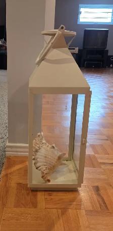 Glass lantern box