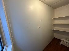 3Bed 1.5Bath House for Rent in St. James / King Edward Area - Photo 11