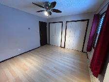 3Bed 1.5Bath House for Rent in St. James / King Edward Area - Photo 16