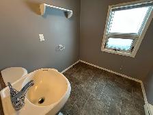 3Bed 1.5Bath House for Rent in St. James / King Edward Area - Photo 21