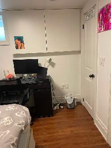 2 Bedroom Apartment in Midtown Toronto for Rent - Photo 8
