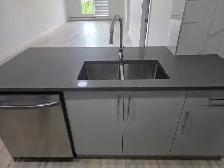 1 Bedroom  Den Apartment Rental Beaumont - Photo 5