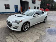2013 Hyundai Genesis Coupe 2.0T R-Spec