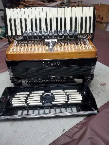 accordion - Photo 8
