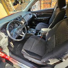2018 Nissan Rogue. SV