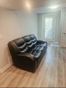 2 Bedroom Natural Light, Legal Basement Apartment Rent-Brampton! - Photo 3