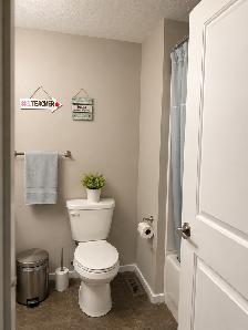 3 bedroom house -Main level - Photo 4