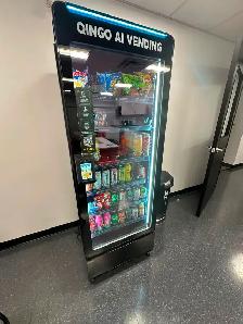 Qingo AI Smart Cooler Vending Machine - Photo 3