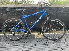 Haro Flightline Mountain Bike