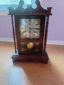 Plusieurs meubles antiques en bois a vendre 873-344-3733 - Photo 4