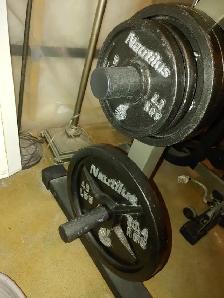 Nautilus Smith Machine with Dumbell set - Photo 9