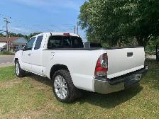 2015 TACOMA 4CYL 5 SPEED NO ACCIDENTS CERTIFIED - Photo 6