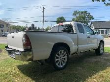 2015 TACOMA 4CYL 5 SPEED NO ACCIDENTS CERTIFIED - Photo 8