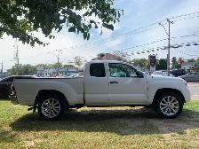 2015 TACOMA 4CYL 5 SPEED NO ACCIDENTS CERTIFIED - Photo 9