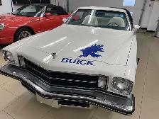 Buick Century Free Spirit Pace Car - Photo 2