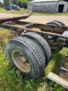 1979 GMC 7000 truck - Photo 5