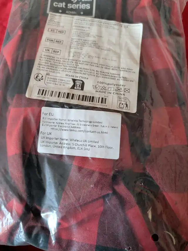 NIB Red Plaid Snuggy