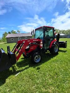 compact tractor - Photo 2