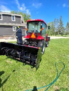 compact tractor - Photo 5