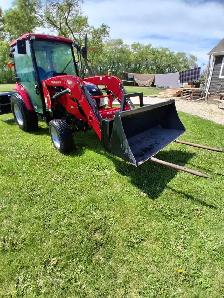 compact tractor - Photo 6