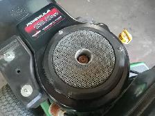 John Deere Riding Lawnmower/ Excellent shape - Photo 3