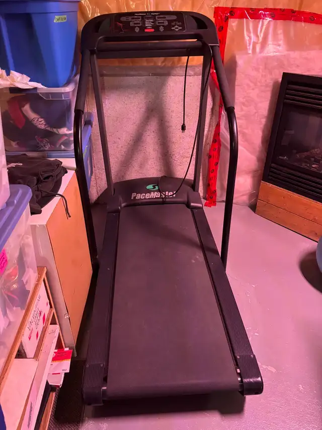 PaceMaster ProPlus II Treadmill