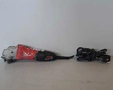 4 1/2' Milwaukee Grinder 613033 (30992627)