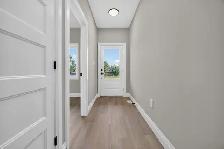 For Rent! 3-BEDROOM 4-BATHROOM Townhouse in Corunna - Photo 3
