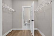 For Rent! 3-BEDROOM 4-BATHROOM Townhouse in Corunna - Photo 17
