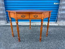 Corner Stand / Desk