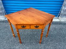 Corner Stand / Desk - Photo 2