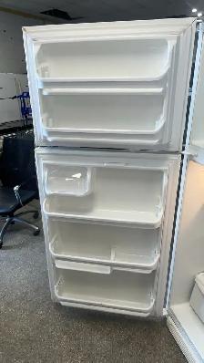 Whirpool Tall Refrigerator 30"-30 Day Warranty - Photo 6