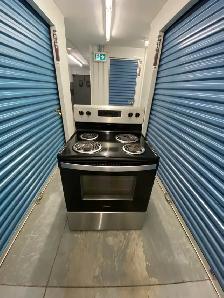 WHIRLPOOL STAINLESS STEEL STOVE