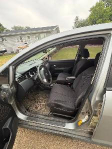2010 Nissan Versa - Photo 6