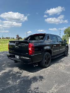 2009 Chevy avalanche LTZ - Photo 3