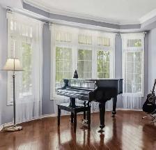 Baby Grand Piano! beautiful! must see - Photo 2