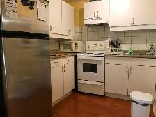 RENT LARGE FURNISHED ROOM IN MILTON - Photo 5