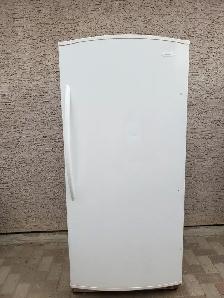 Woods Full Refrigerator