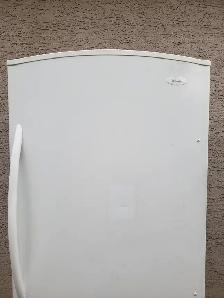 Woods Full Refrigerator - Photo 2