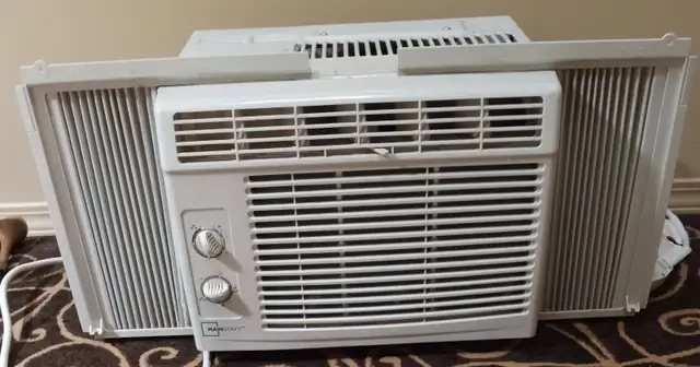 Window Air Conditioner 5000 BTU