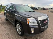 2014 GMC Terrain SLT  2nd Owner  Fully Load• Leather • NEW TIREs - Photo 2