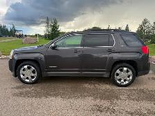 2014 GMC Terrain SLT  2nd Owner  Fully Load• Leather • NEW TIREs - Photo 3