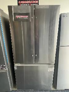 NEW 33" LG Counter Depth Max Fridge With Ice Maker (21 Cu.Ft) - Photo 2